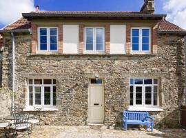 Glatigny Farmhouse - close to beach - proche de la plage, Luxushotel in Glatigny