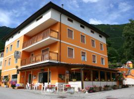 Hotel Passo Buole, hotel v destinaci Vallarsa