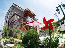 Geoje Blueberry Pension