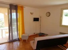 Maison charmante à Propriano avec vue sur la montagne