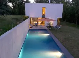 Luxury holiday home by the river in Boissières