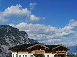 Studler Hofchalets, hotel med parkering i Oberperfuss