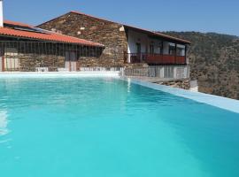 Terraços de Baco, hotel con piscina en Ribalonga