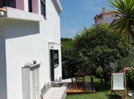 Moradia no Seixal Ericeira, B&B i Ericeira