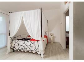 B&B Rabbit, hotell i Cervia