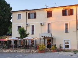 Locanda Fosca Umbra, hotel con estacionamiento en Narni