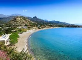 Beachfront Apartments in Ierapetra Ferma Apothikes