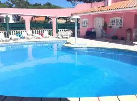 Spacious Apartment Sintra 120 m² + Pool
