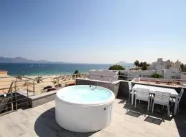 2 bedrooms appartement at Puerto de Pollenca 100 m away from the beach with sea view jacuzzi and furnished terrace