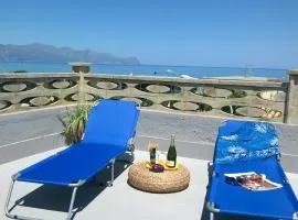 4 bedrooms apartement at Alcamo 100 m away from the beach with sea view furnished terrace and wifi