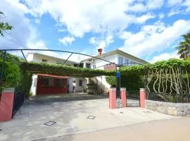 Apartments Tavcar