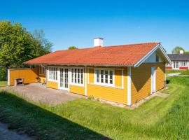 Three-Bedroom Holiday home in Aabenraa 6, дом для отпуска в городе Danland Løjt