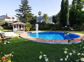 Roca Verde, Boutique Bed & Breakfast