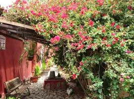 Cosy House in La Sabinita with Mountain View