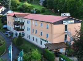 Hotel Asterra, hotell i Saalfeld