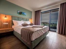 Calda Resort: Kalivia Poligirou şehrinde bir otel
