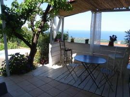 CASA PENTONE, hotel v destinaci Cervione