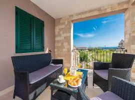 Holiday Home Casa Ruza 300 meters from the sea - by TA Leut