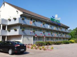 Brit Hotel Confort Nancy Lunéville, hotel s parkováním v destinaci Lunéville
