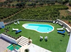 4 bedrooms villa with sea view shared pool and furnished garden at Alcamo 4 km away from the beach