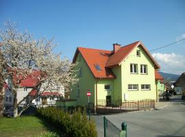 Na Skwerku, guest house in Stronie Śląskie