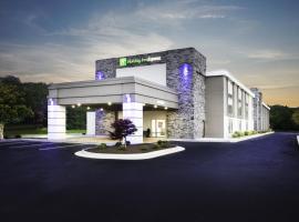 Holiday Inn Express Hopewell - Fort Lee Area, an IHG Hotel, hotel blizu aerodroma Dinwiddie County Airport - PTB, Houpvel