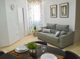 Apartamento Adriana. Céntrico, a 50m de la playa., bolig ved stranden i Fuengirola