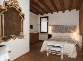 Ai Tigli, Hotel in Castel dʼArio