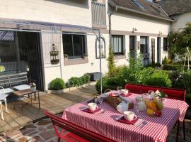 Le Grenier du Jardin, romantic hotel in Pontorson