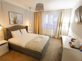 Maniu 31 Apartments & Rooms, hotel in Oradea