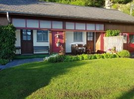 Gîte tout confort 4 personnes: Besse-et-Saint-Anastaise şehrinde bir tatil evi