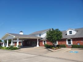 Candlelight Inn & Suites Hwy 69 near McAlester，麥卡萊斯特的寵物友善飯店