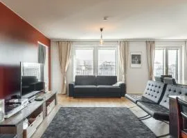 Riverside Lux with 2 bedrooms, Car Park garage and Sauna