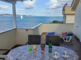 Apartments Markota, hotel in Sukošan