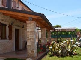 Haus Marcela – hotel w mieście Tar