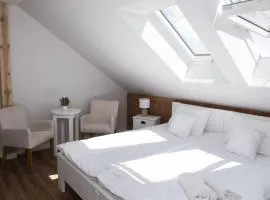 Apartament, pokoje ,domek Ach To Tu