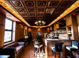 The Hadley Hotel