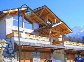 Modern chalet just 350 m from the ski lifts