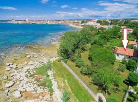 Holiday Home Nona by Interhome, hotel in Umag