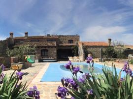 Casa - apartamento rural La Tahona del abuelo, rumah kotej di Plasenzuela