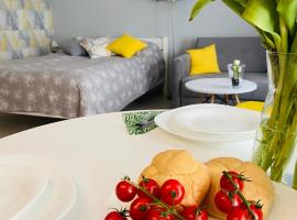 Apartament na Starówce III: Pszczyna, Lublin Golf Course yakınında bir otel