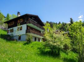 Chalet Orion, apartment in Bellwald