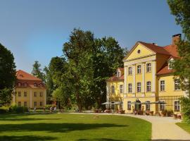 Pałac Łomnica - Karkonosze / Riesengebirge, hôtel à Jelenia Góra