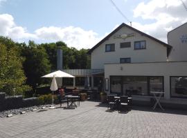 Hotel Waldterrasse, hotel with parking in Rengsdorf