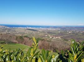 Apartma PANORAMA, hotel en Marezige