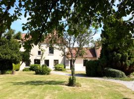 Le Paradis, self-catering accommodation in Pernes-Les-Boulogne
