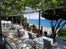 Ammos papanero, hotell i Agios Ioannis Pelio