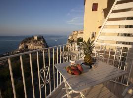 Le Tolde del Corallone, serviced apartment in Tropea