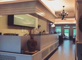 Chill Chill House, pet-friendly hotel in Shimen