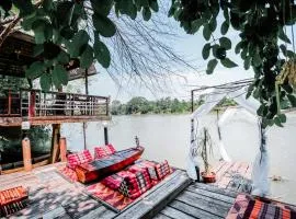 The Antique Riverside Resort